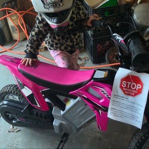 Hyper R 350 electric dirt bike for children